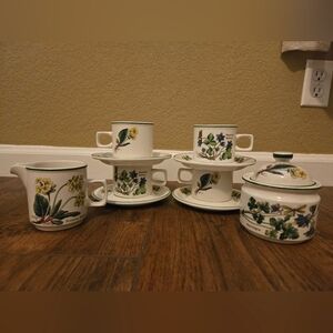 Florabunda Enoch Wedgewood By Doverstone England SET